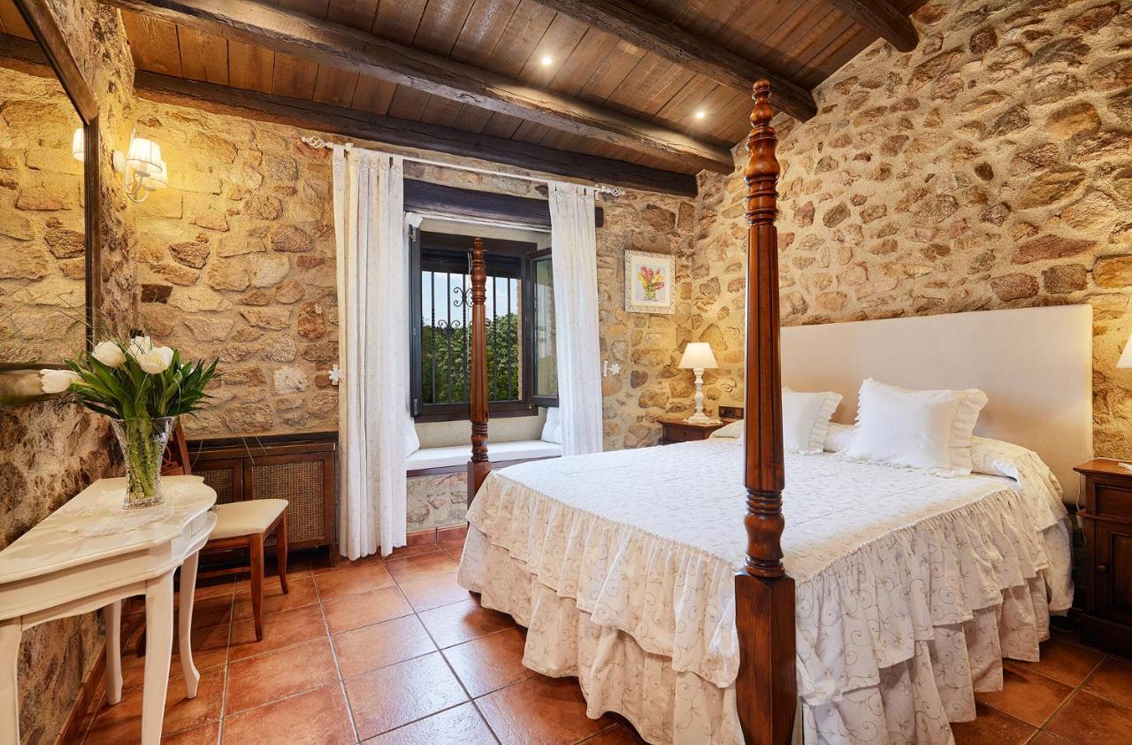 Capmany Cal Bisbe, Your Rural Holiday Home المظهر الخارجي الصورة