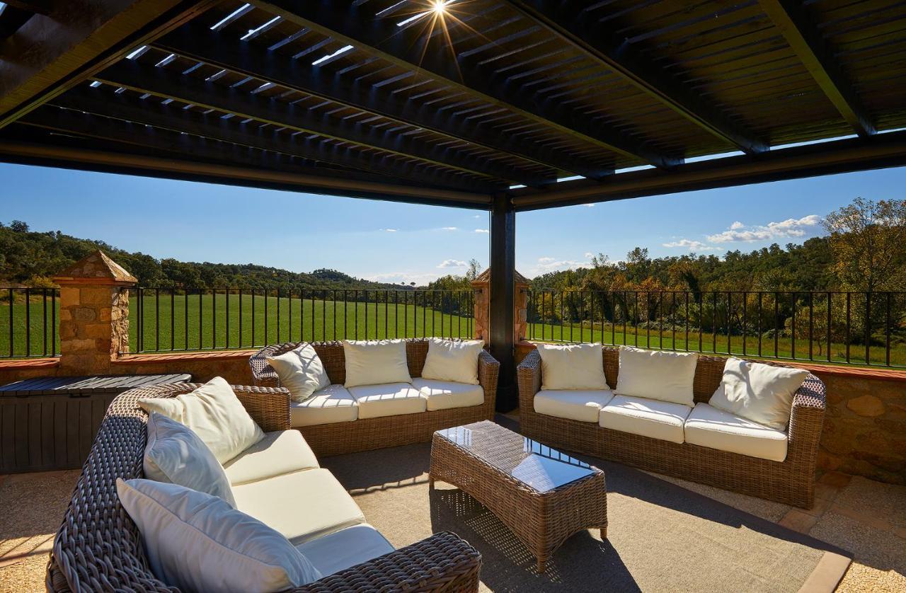 Capmany Cal Bisbe, Your Rural Holiday Home المظهر الخارجي الصورة