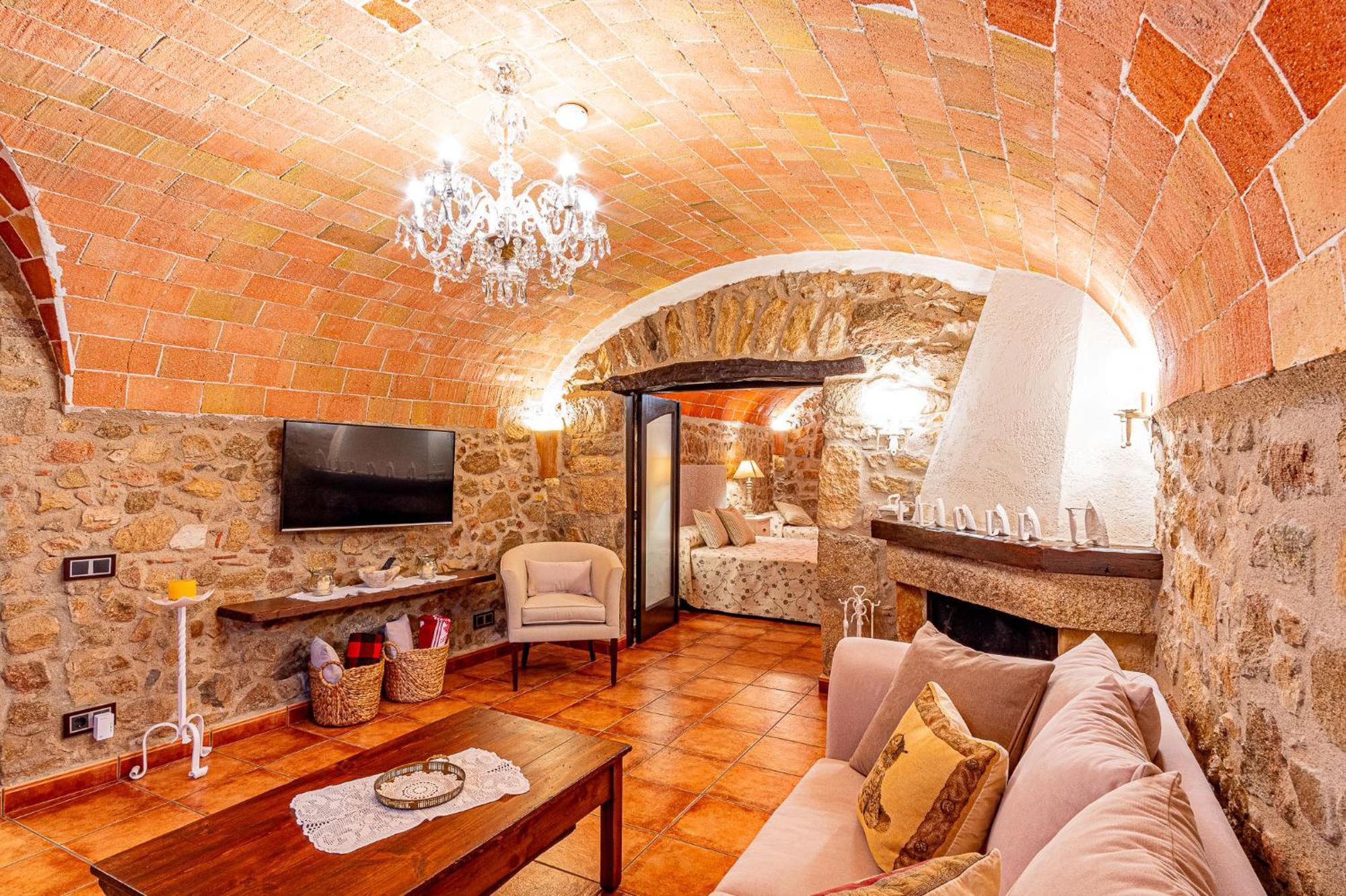 Capmany Cal Bisbe, Your Rural Holiday Home المظهر الخارجي الصورة