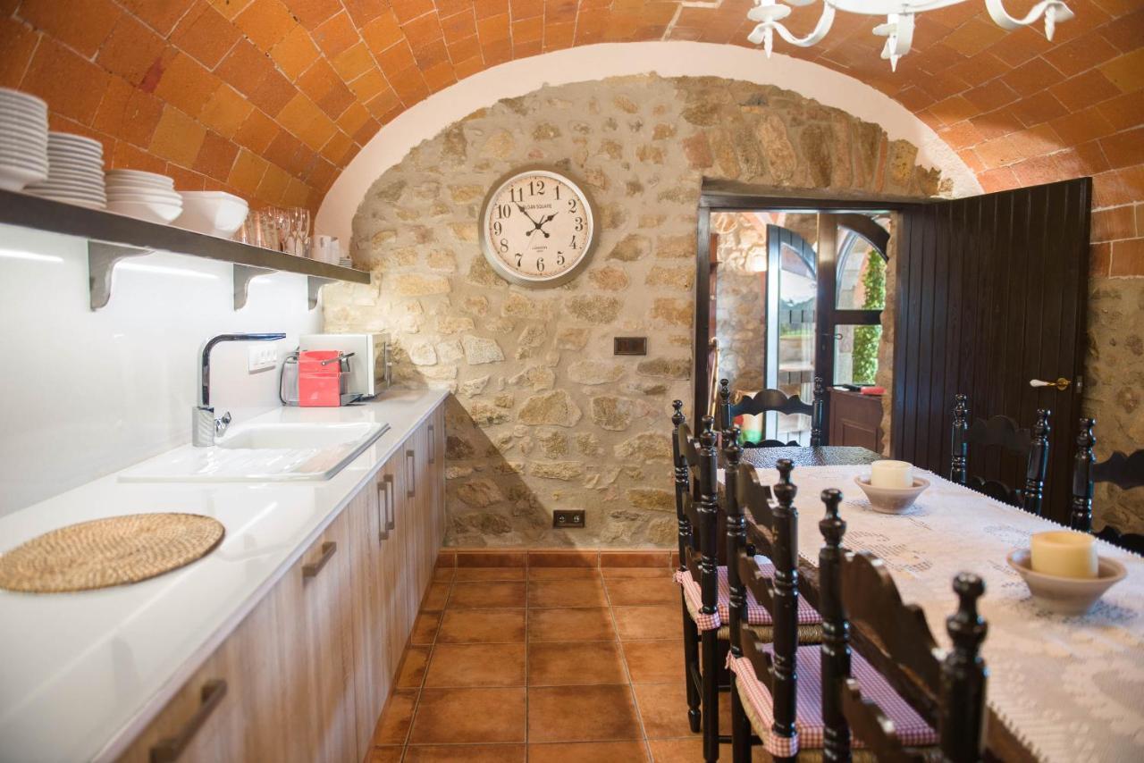 Capmany Cal Bisbe, Your Rural Holiday Home المظهر الخارجي الصورة